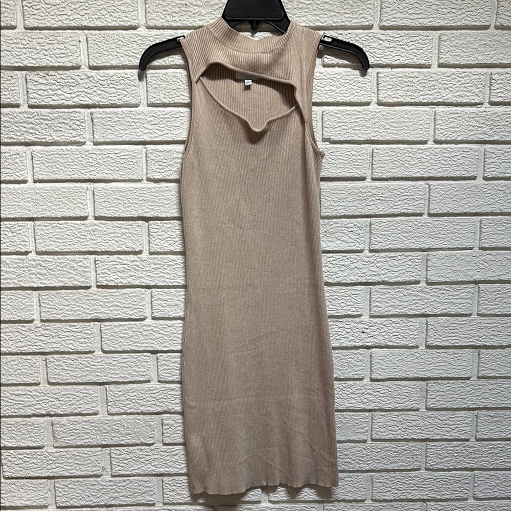 Sleeveless Beige Knit Dress